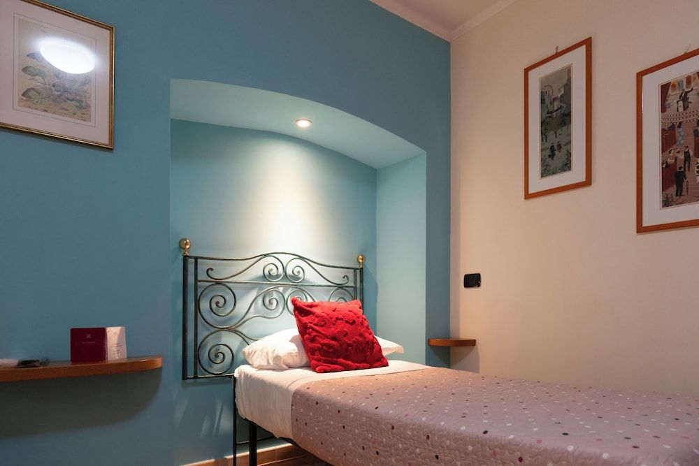 undefined Vittoria Guest House - Salerno 7