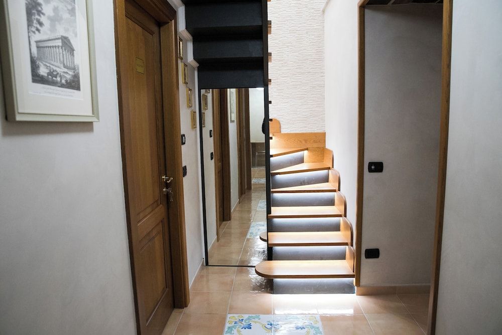 undefined Vittoria Guest House - Salerno