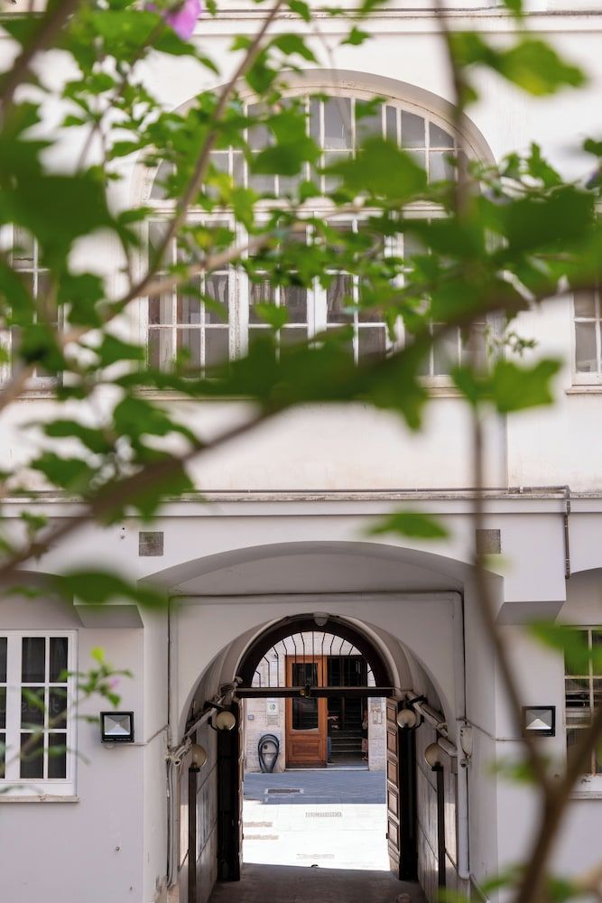 undefined Vittoria Guest House - Salerno 2