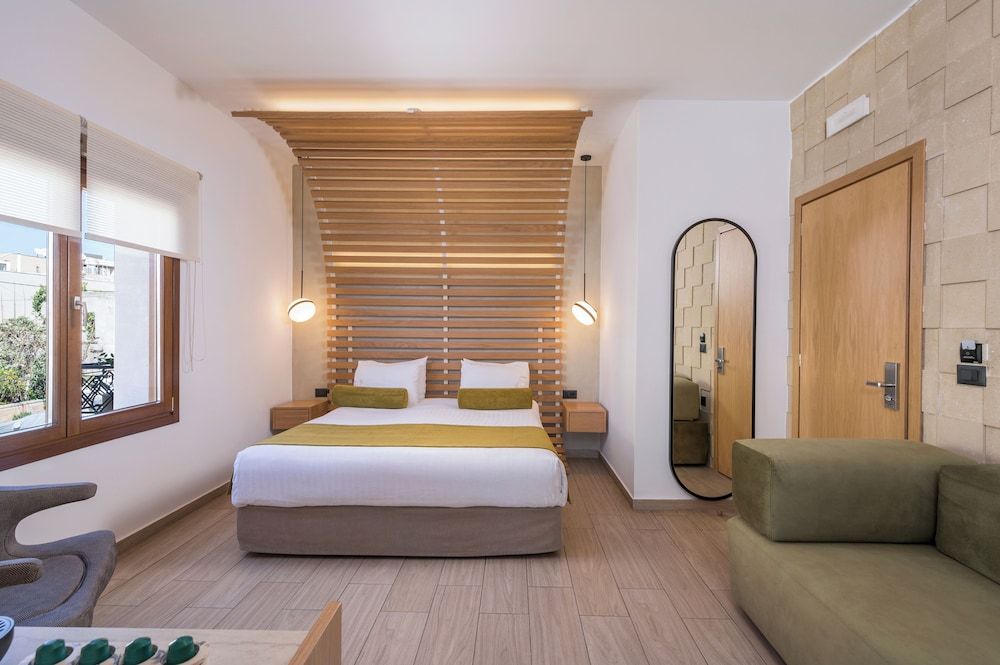 Agave Suites Design Studio Suite 4