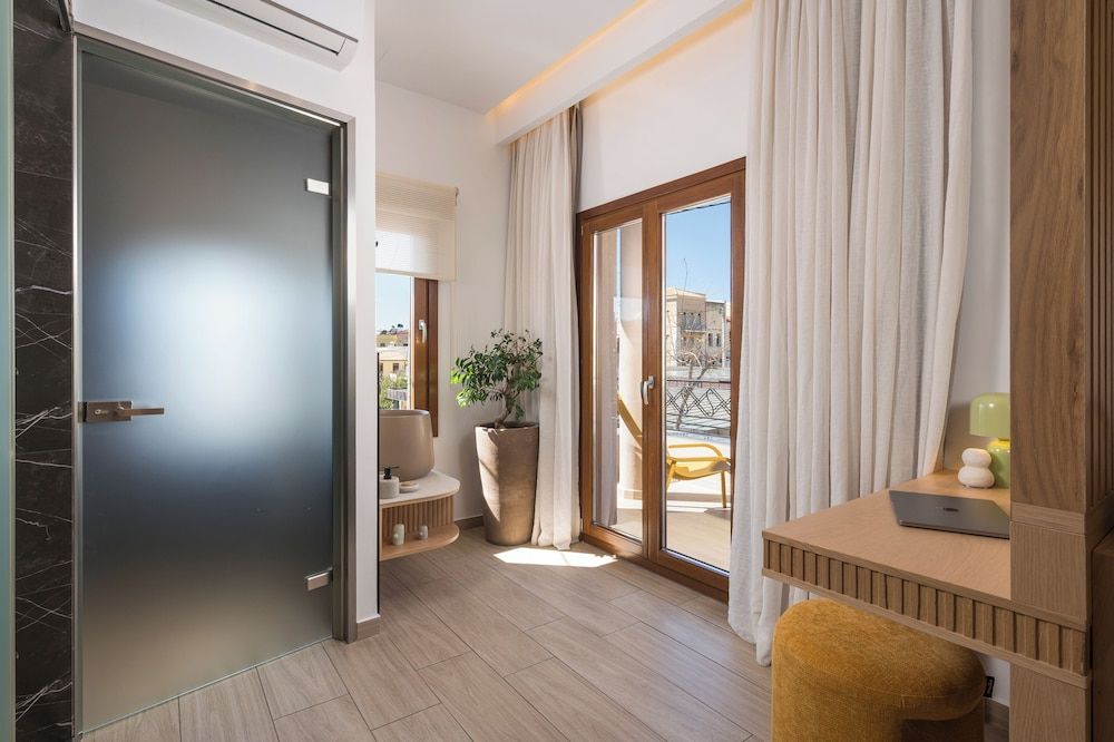 Agave Suites Design Studio Suite 14