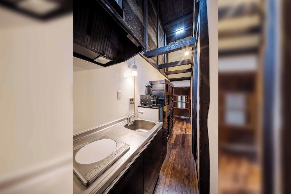 Akane-an Machiya Holiday House Traditional Townhome, Multiple Beds, Kitchen, Garden View 10
