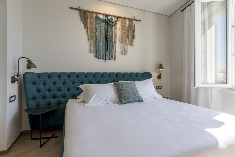 Seaview Luxury Retreat Deluxe Room, Balcony, Sea View 4