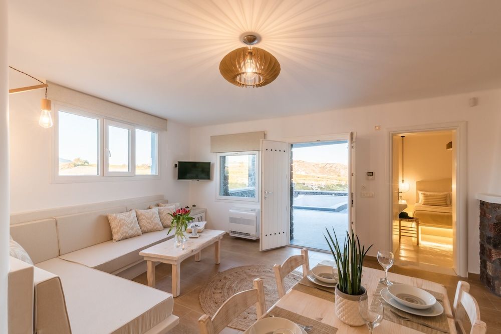 Klimata House - Private Hot Tub Pool & BBQ Villa Villa, 2 Bedrooms, Hot Tub 12