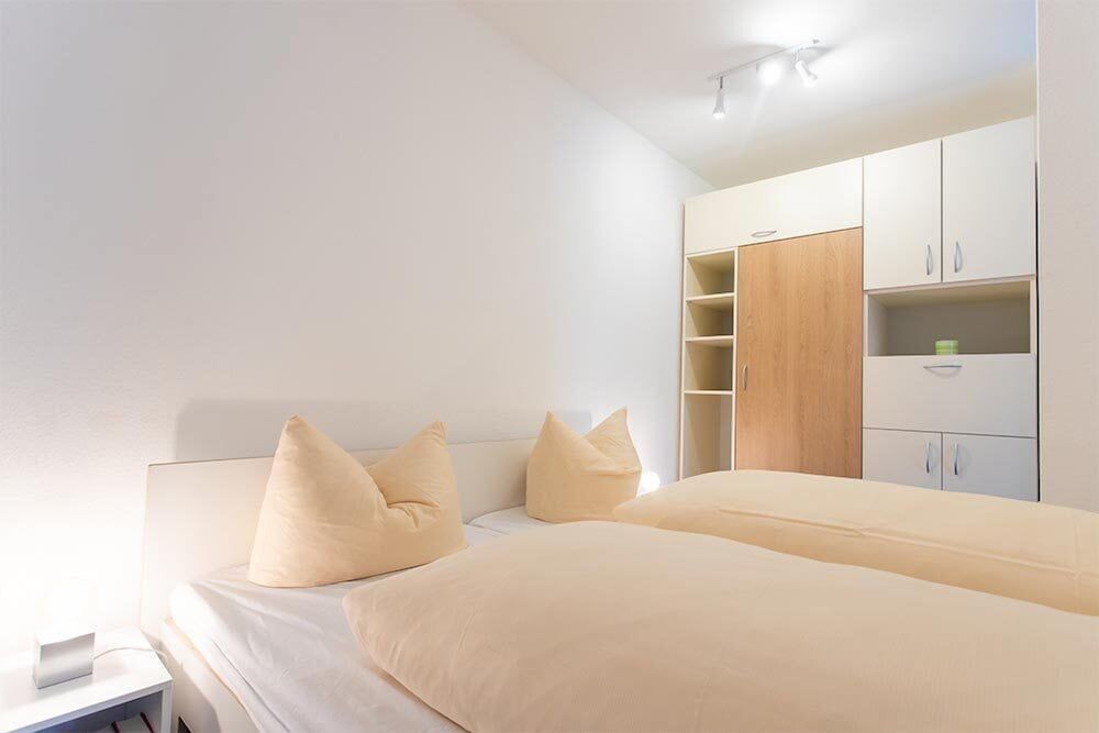 Apartment (6)