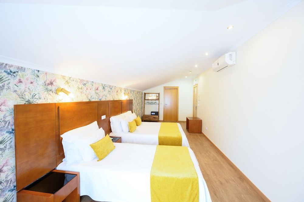 Recomeçar Guest House Triple Room 5