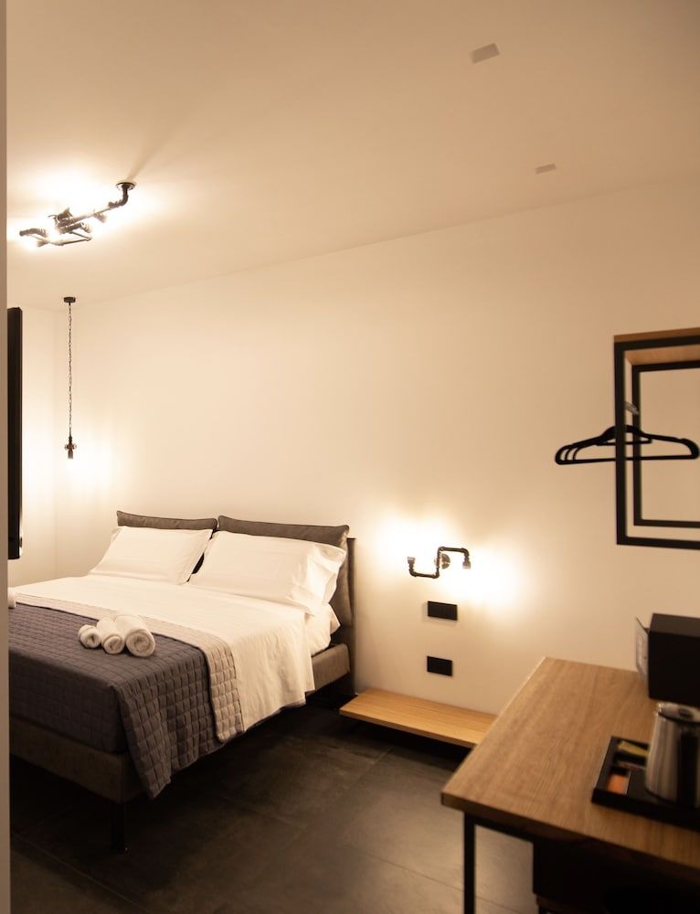 undefined Napoliurbansuite 4