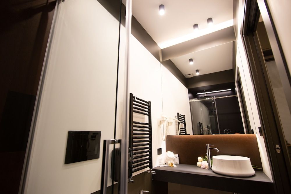 Napoliurbansuite Deluxe Room, 1 Queen Bed (5) 6