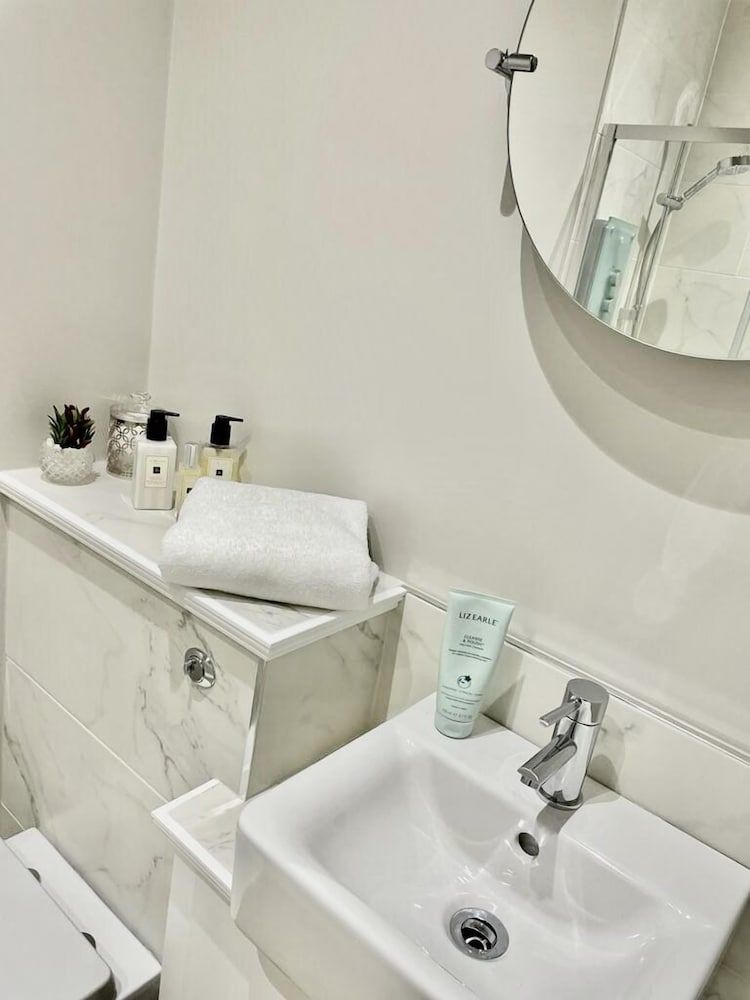 No 73 Aparthotel by condokeeper Family Apartment 21