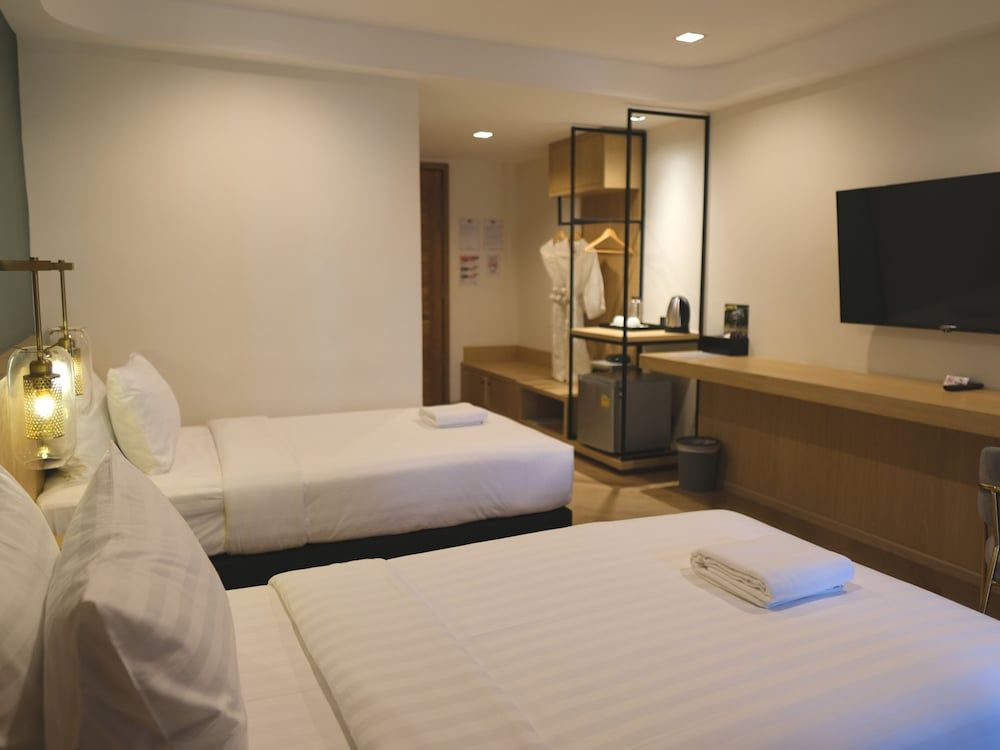 Superior Twin Room