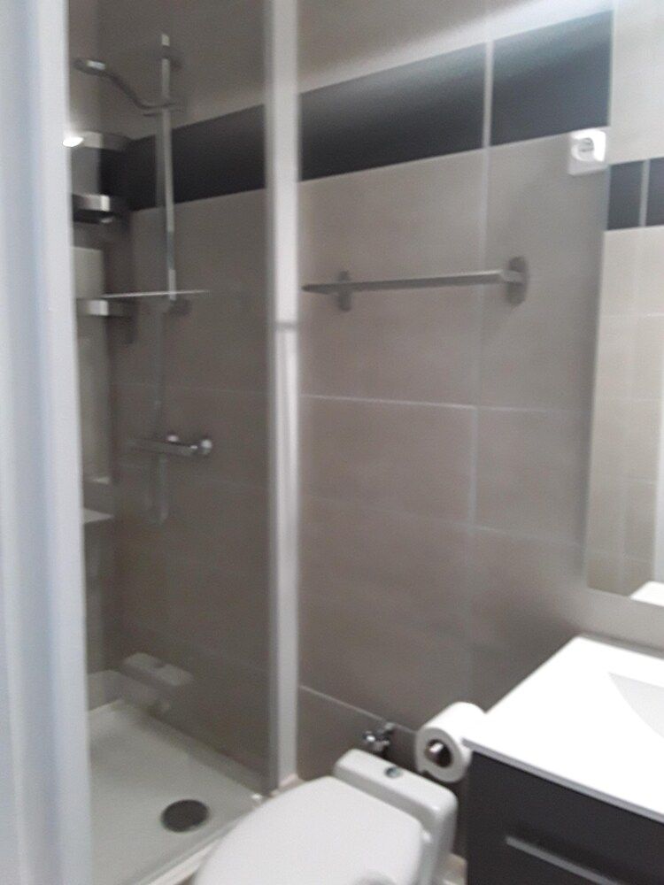 Classic Quadruple Room, Ensuite, City View