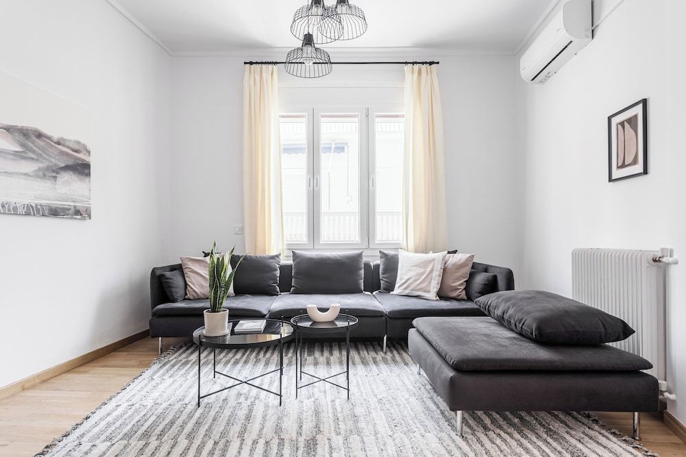 UPSTREET Central Cozy Apartments in Plaka