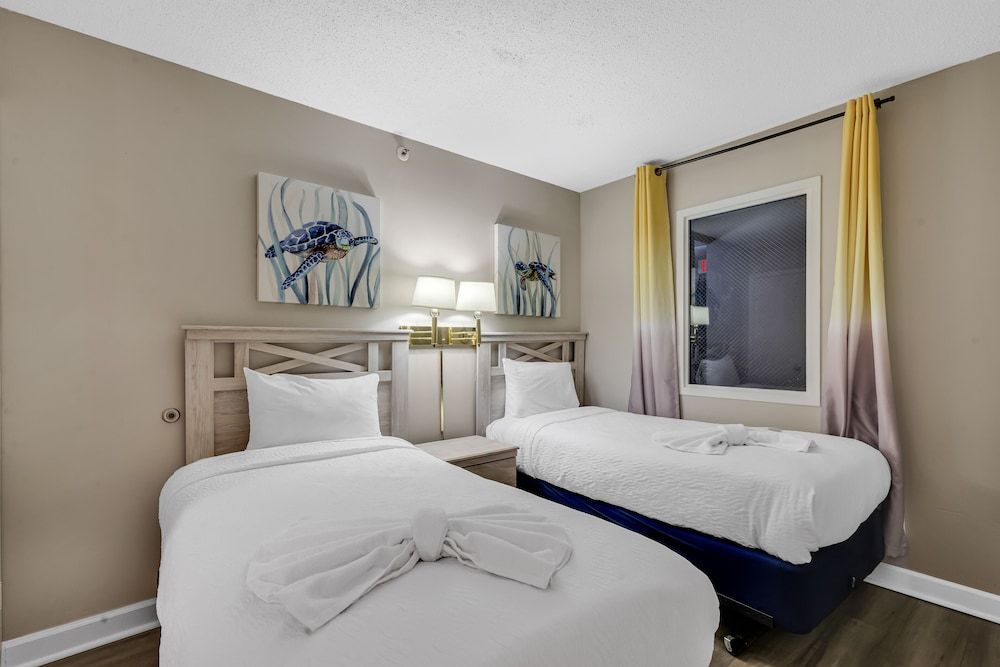 Comfort Condo, 2 Bedrooms, Ocean View, Oceanfront