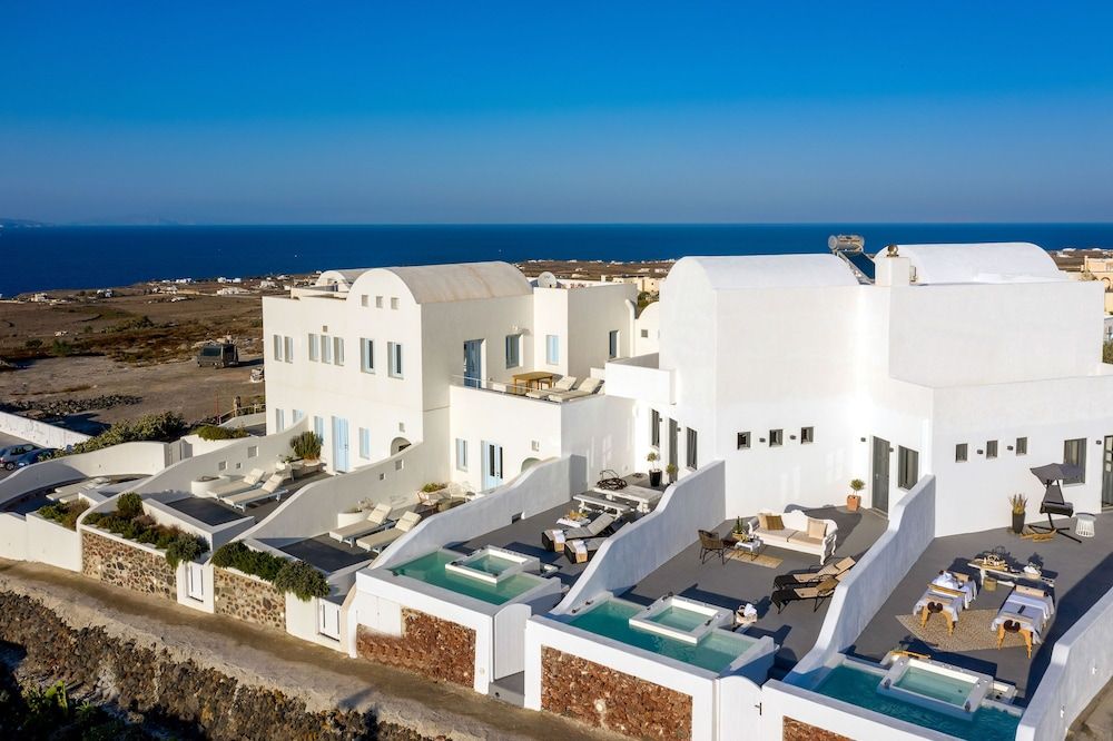 undefined Santolia Art Suites 4