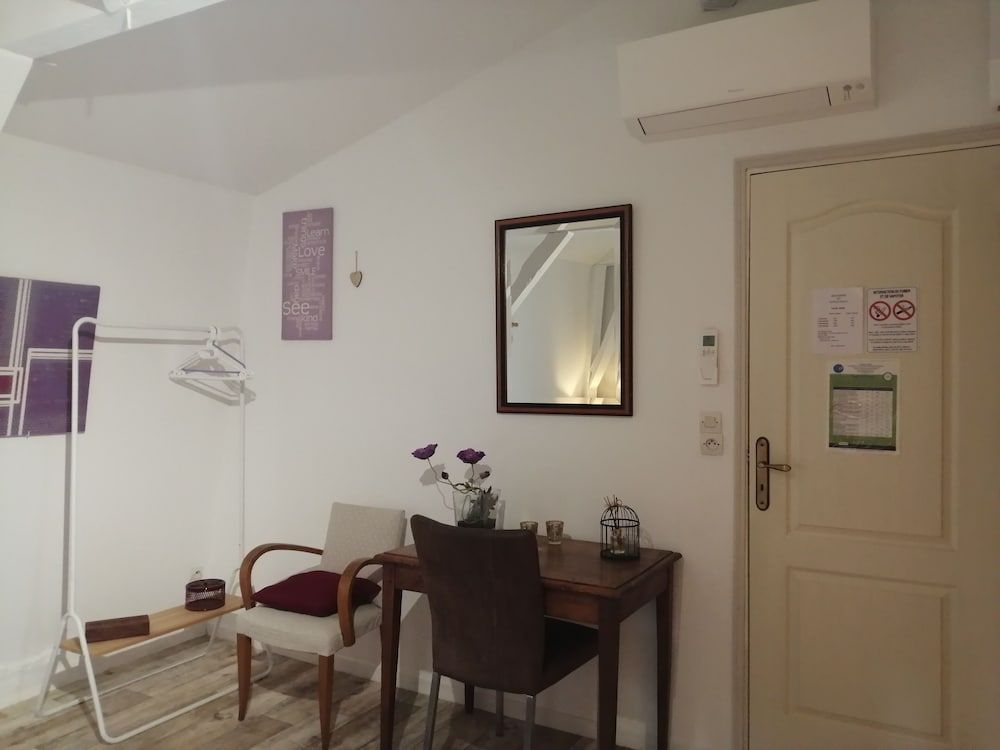 Le Kouloury Triple Room 9