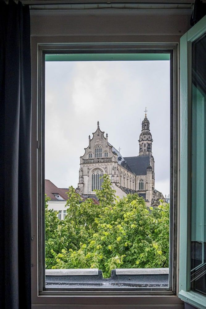 Urban Dreams Double or Twin Room 2