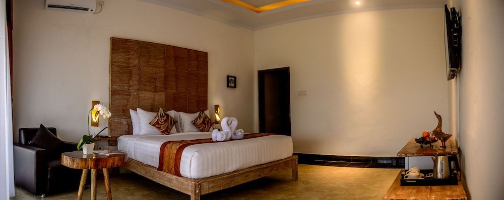 Patal Kikian Villas Deluxe Double Room 2
