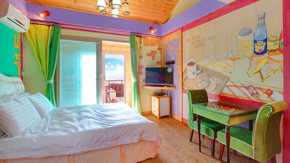 Gyeongju B House Pension Room (204) 8