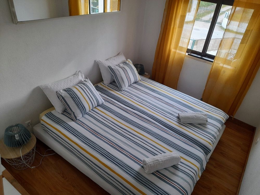 Sublime Sun & Van, By Meco Stays Double Room, Shared Bathroom 6