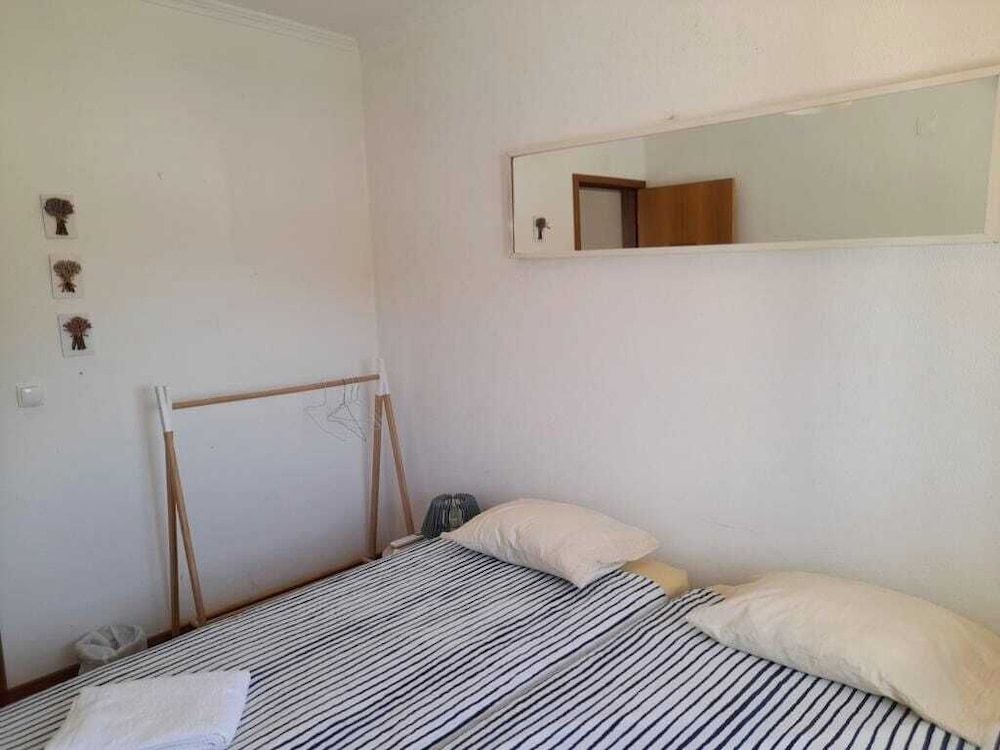 Sublime Sun & Van, By Meco Stays Double Room, Shared Bathroom 7