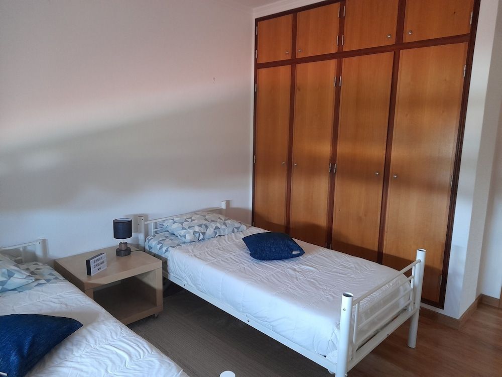 Sublime Sun & Van, By Meco Stays Double Room, Shared Bathroom 3