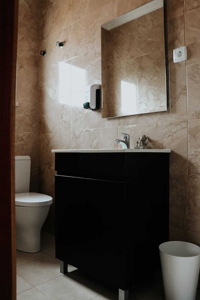 Sublime Sun & Van, By Meco Stays Studio Suite, 1 Double Bed, Private Bathroom 9