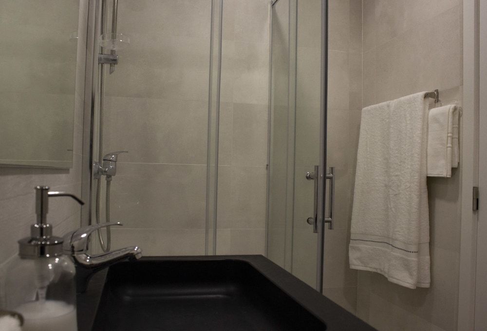 Red House by the River Studio 4