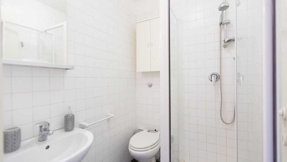 Rental in Rome Pompeo Magno Apartment, 1 Bedroom 18