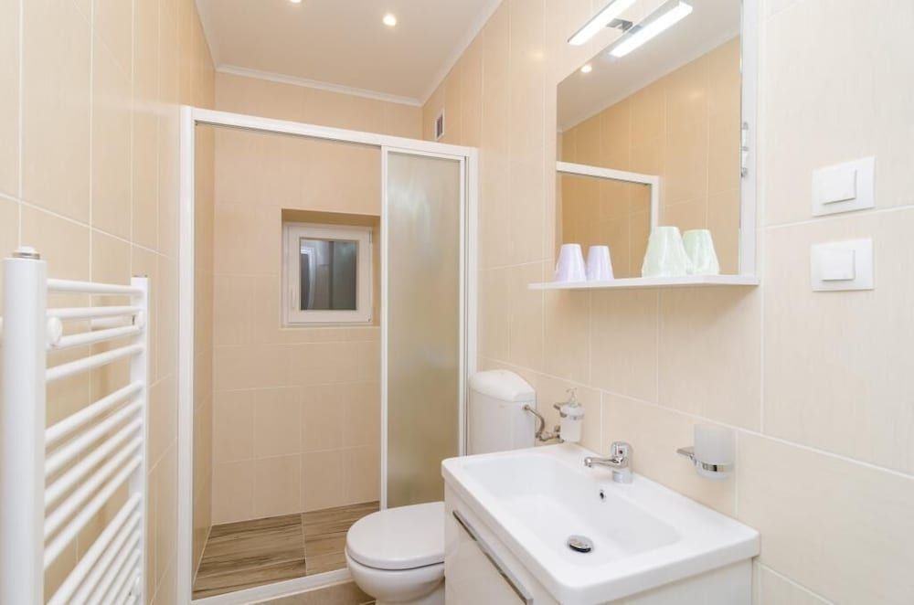 Apartments Lena & Lara Apartment (One-Bedroom Apartment -Lara) 5