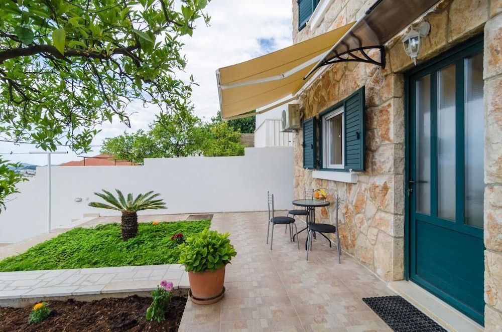 undefined Apartments Lena & Lara 8