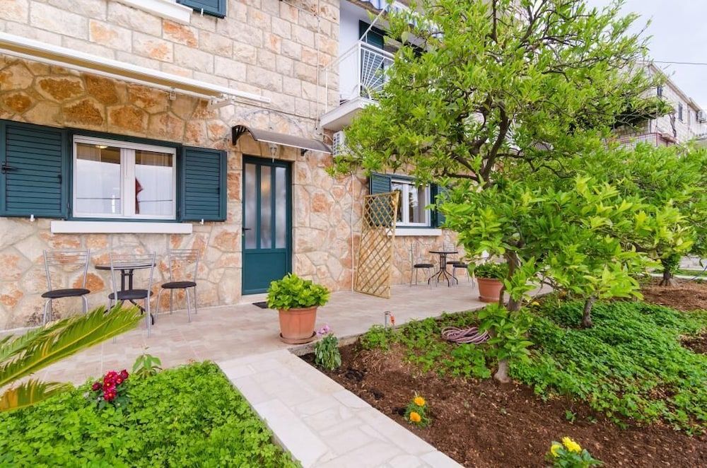 undefined Apartments Lena & Lara 4