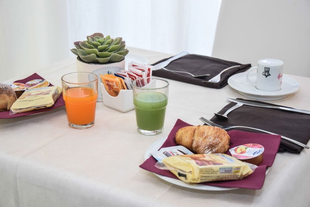 undefined Hotel Kennedy 5