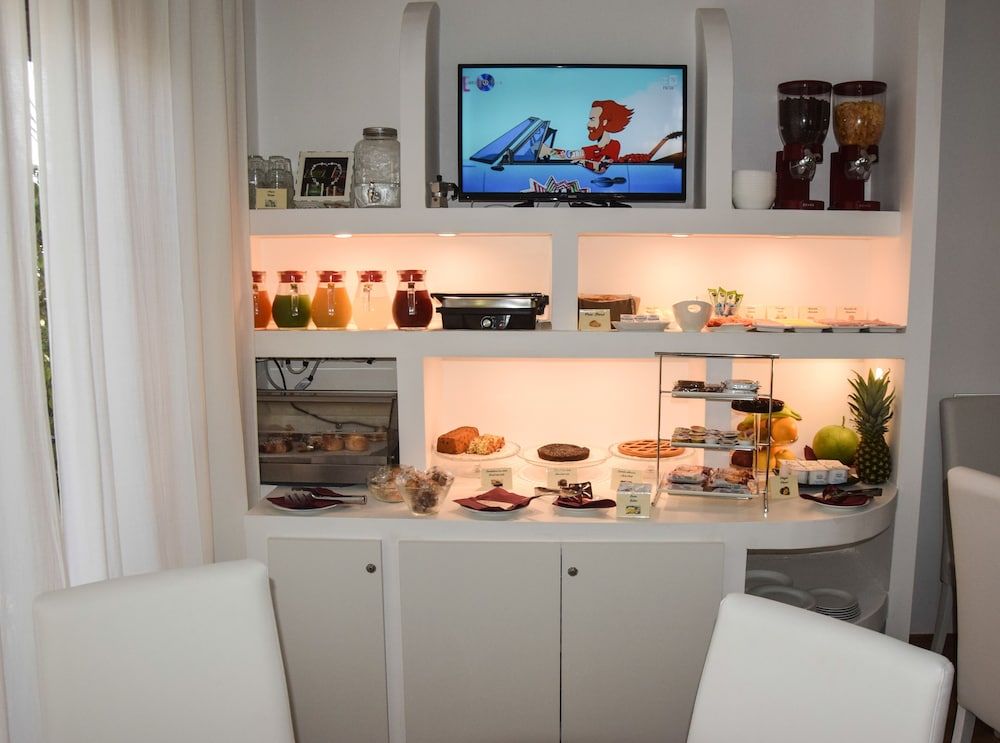 undefined Hotel Kennedy 8