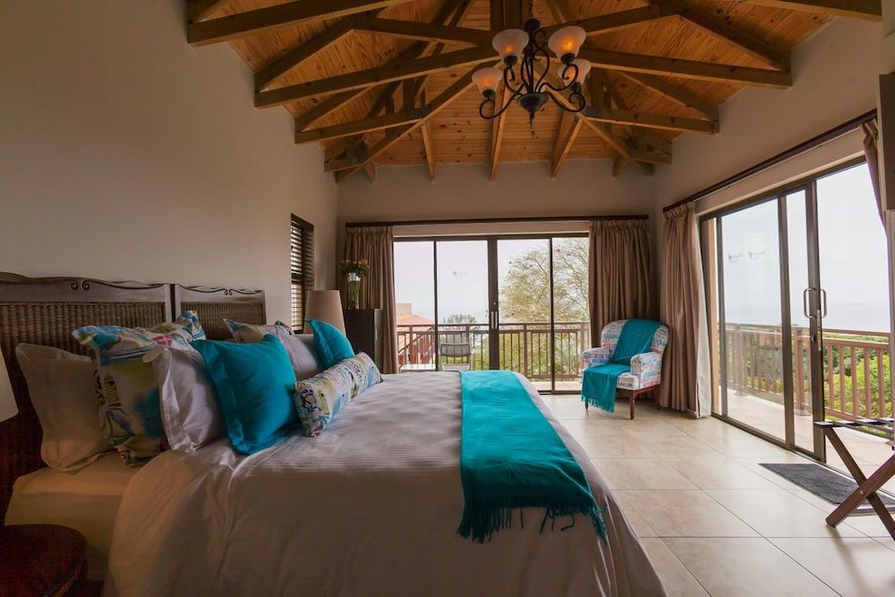 Relax Inn Deluxe Room (Non Seaview Suite 8) 5