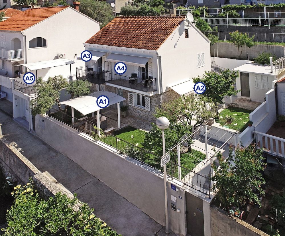 undefined Nika Family Apartments 7