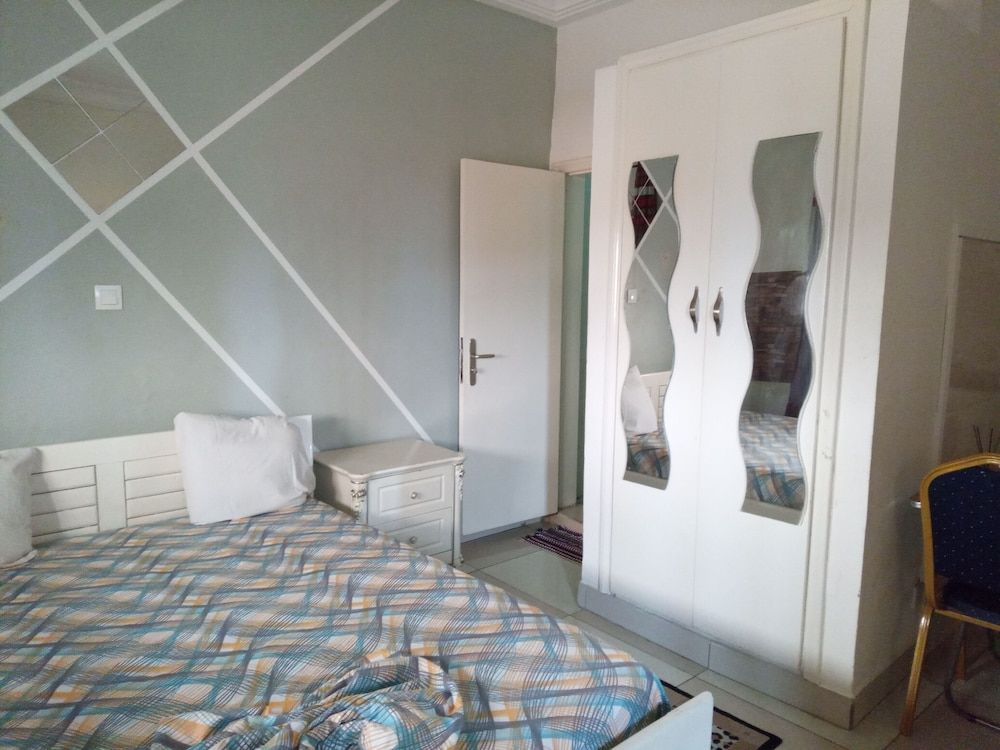 Résidence Gian Business Room 2