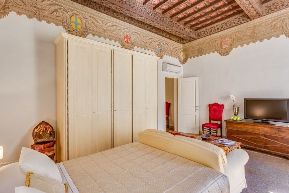 undefined Benedetto Duomo 3
