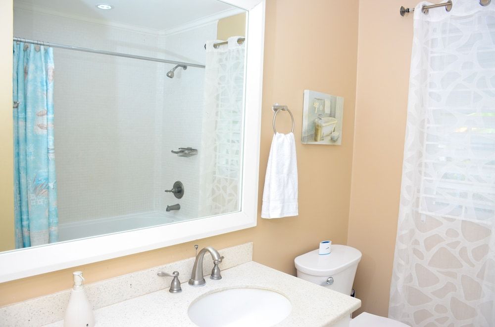 Richmond Villa Rental Management Signature Villa, 3 Bedrooms, Garden View, Courtyard Area 6