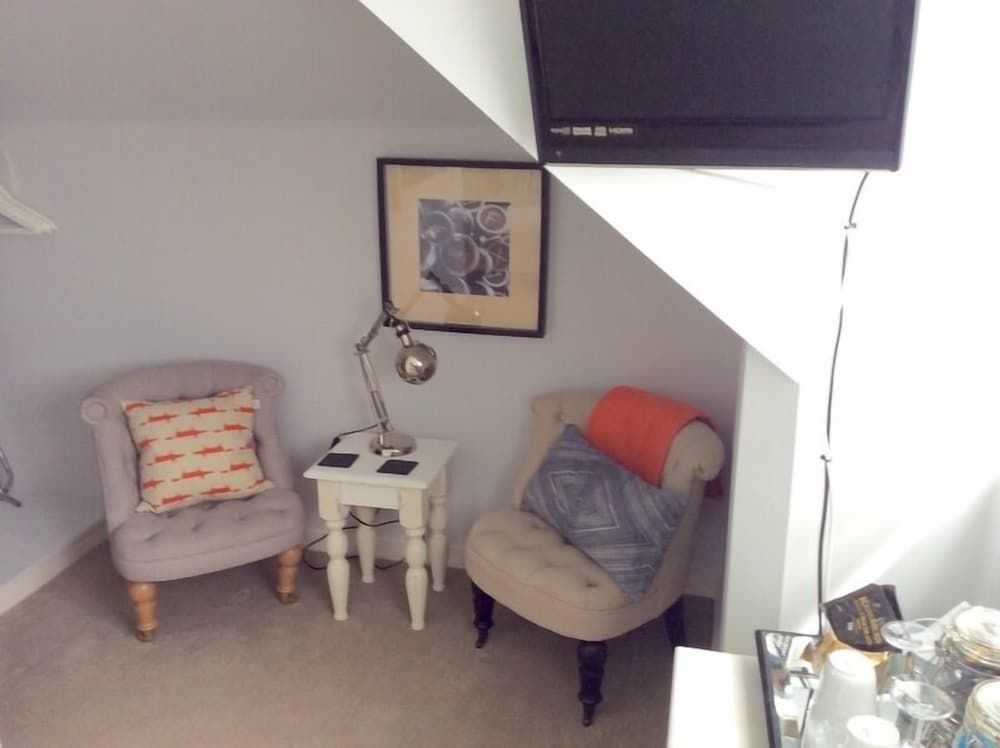 The Beach House Double Room, Private Bathroom (Non Pet Friendly) 3