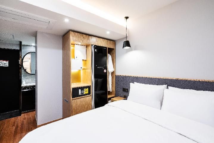 undefined Lala Vianco Hotel 8