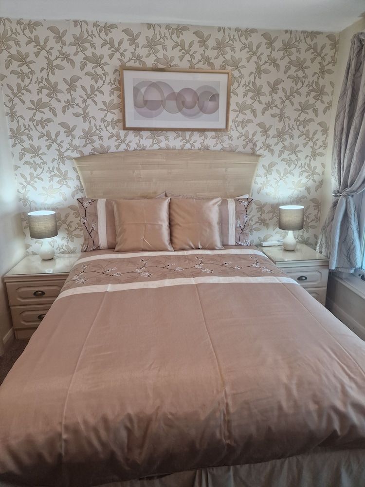 The Sands Hotel Classic Double Room, Sea View (Room 2) 2