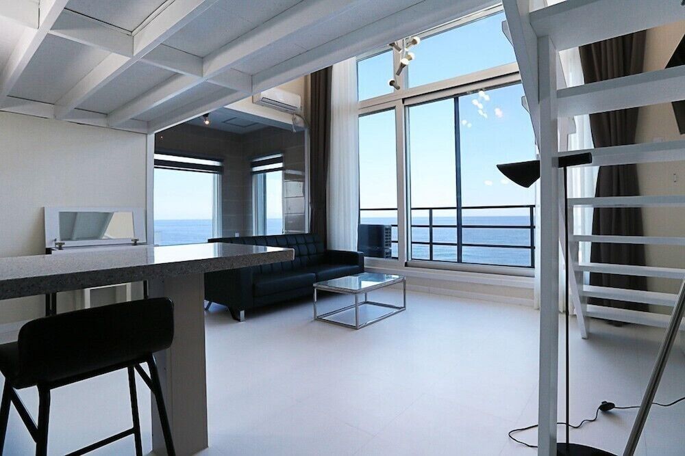 Gangnung SS Pension Room (301) 5