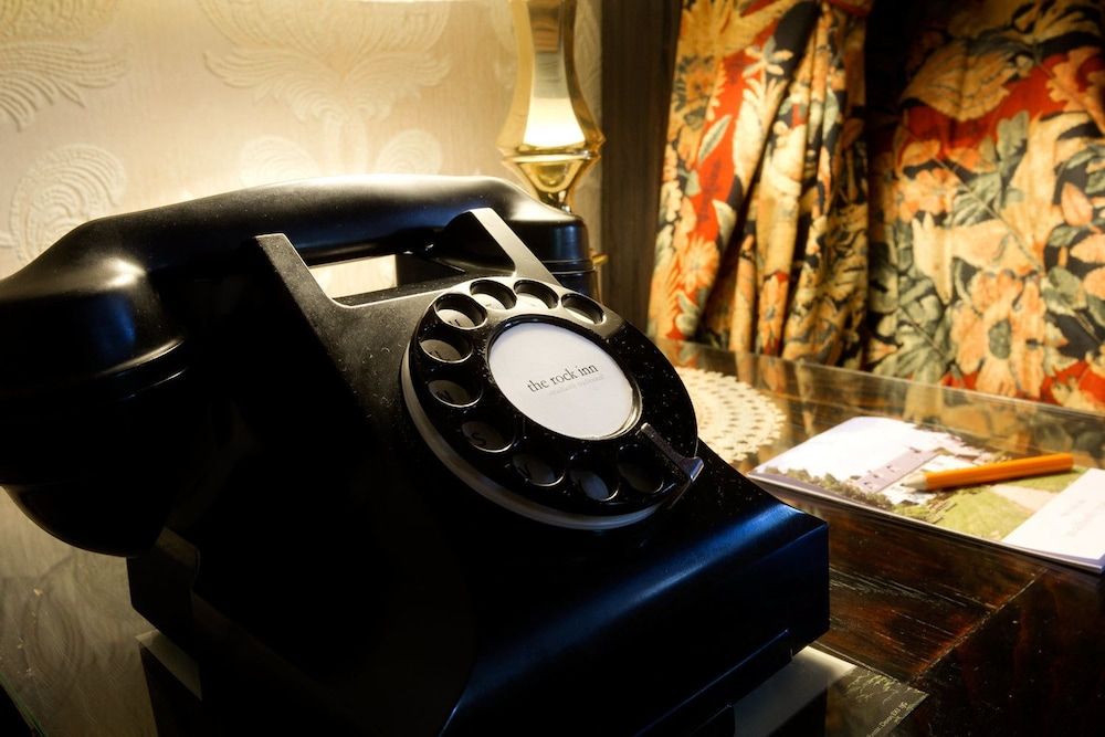 The Rock Inn Double Room (Four Poster) 6