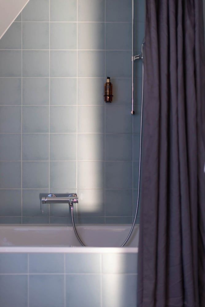 Wertschätzer I - Karlstr. Condo (406) 3