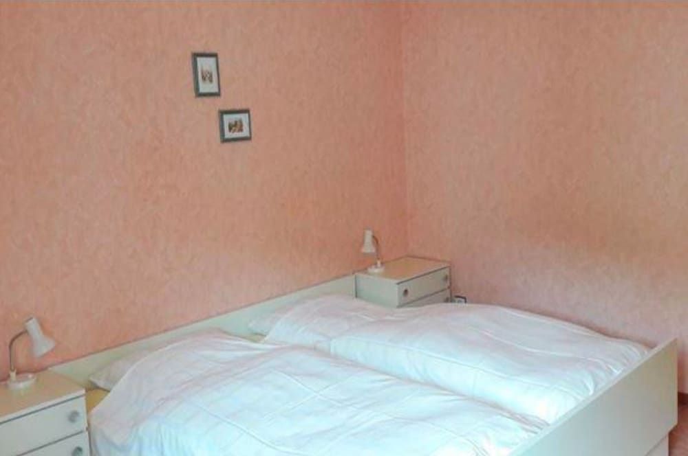 Hotel Haus Erlen Basic Double or Twin Room, Private Bathroom 2