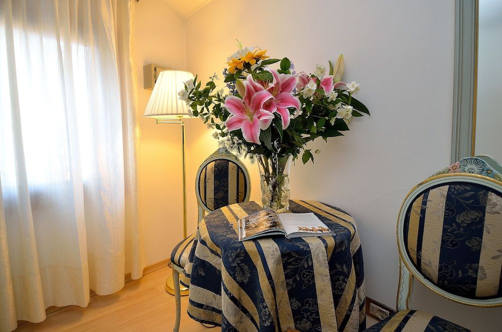 undefined Hotel Orion 3