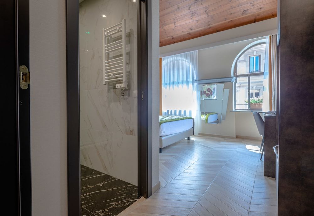 NEMAN Maison Experience I Pantheon Royal Room 21