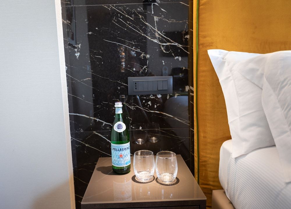 NEMAN Maison Experience I Pantheon Royal Room 28