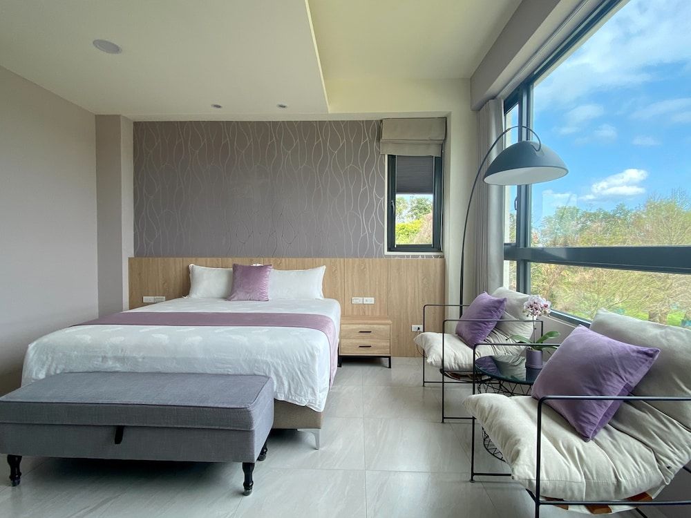 Follow the Cloud B&B Signature Double Room, 1 Queen Bed, Non Smoking, Courtyard View 8