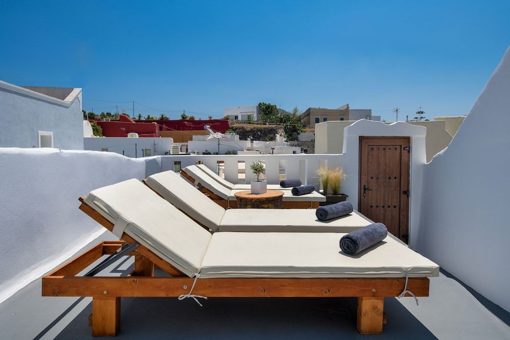 undefined Aegean Mist 10